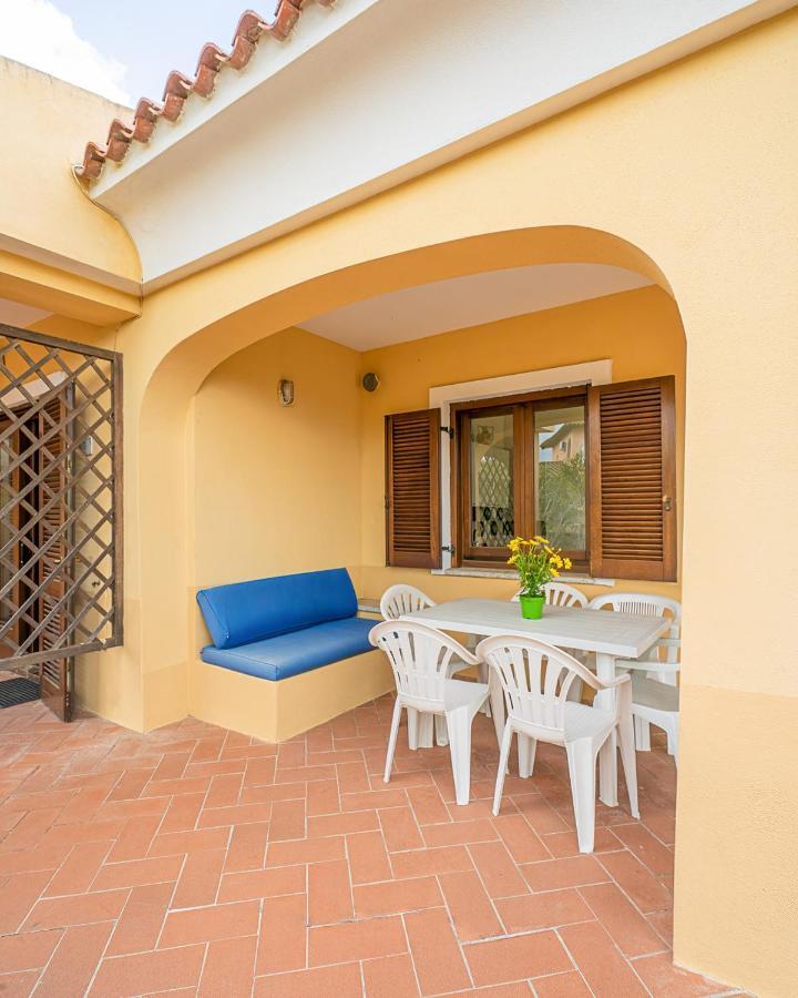 Ambra Holiday Rooms San Teodoro  Εξωτερικό φωτογραφία