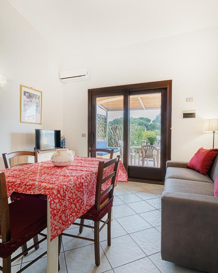 Ambra Holiday Rooms San Teodoro  Εξωτερικό φωτογραφία